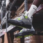 Air-Jordan-4-Retro-SE-Neon-95-Streetwear-Fashion