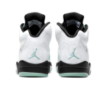 Air-Jordan-5-Retro-Island-Green-Streetwear-Fashion