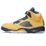 Air-Jordan-5-Retro-SP-Michigan-Streetwear-Fashion