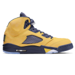 Air-Jordan-5-Retro-SP-Michigan-Streetwear-Fashion