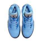 Air-Jordan-5-Retro-UNC-Streetwear-Fashion