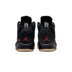 Air-Jordan-5-Wmns-GORE-TEX-Off-Noir-Streetwear-Fashion