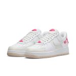 Nike-Air-Force-1-07-LX-Pink-Bling-Streetwear-Fashion-2