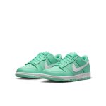 Nike-Dunk-Low-Emerald-Rise-Streetwear-Fashion