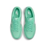 Nike-Dunk-Low-Emerald-Rise-Streetwear-Fashion