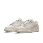 Nike-Dunk-Low-Light-Bone-Streetwear-Fashion