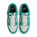 Nike-Dunk-Low-SE-Sail-Neptune-Green-Streetwear-Fashion