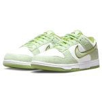 Nike-Dunk-Low-SE-Wmns-Fleece-Honeydew-Streetwear-Fashion